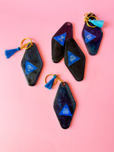 load image into gallery viewer, magic 8 ball keychain