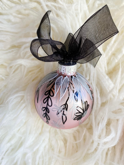 flower line art ornament